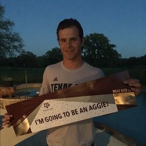 Meet your Posher, Joshua